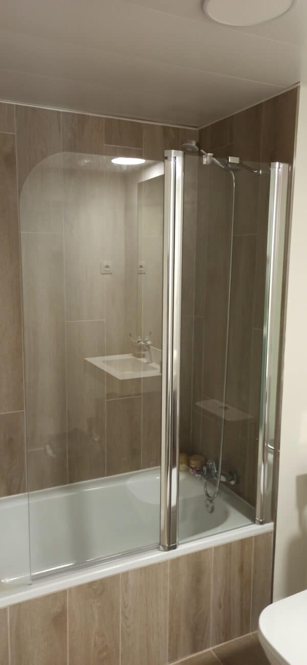 WALK-IN P05 BAÑERA