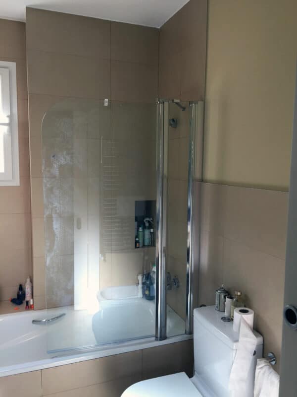 WALK-IN-P05_BATHTUB_Customers_Shower-enclosure-made-to-measure-(12)